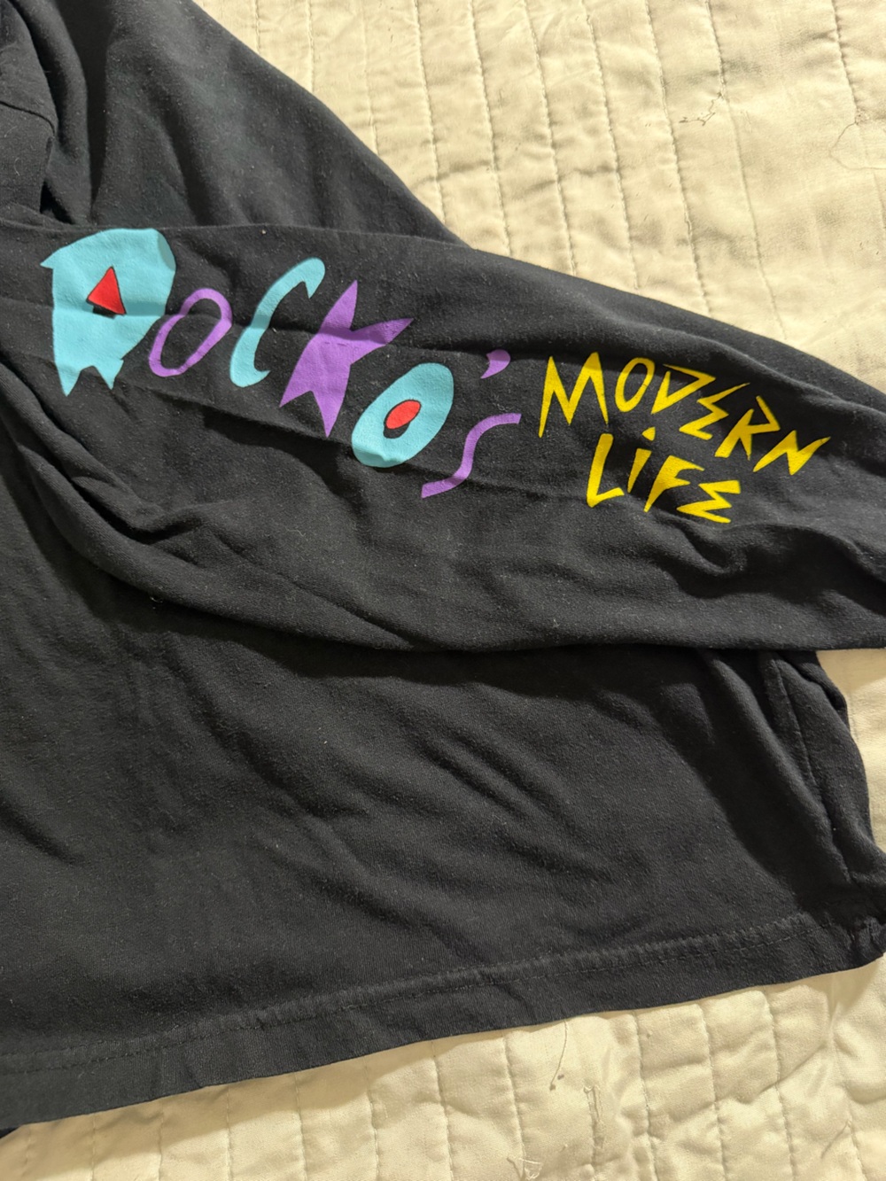 Nickelodeon Rocko’s modern life Graphic Long-Sleeve Tee in Black & Yellow - Picture 4 of 6